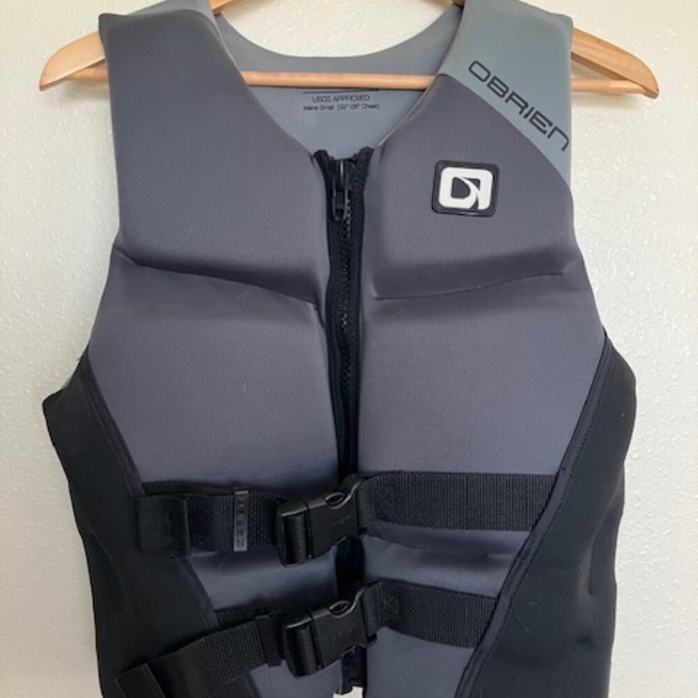 O'Brien Ski Vest Men's Small